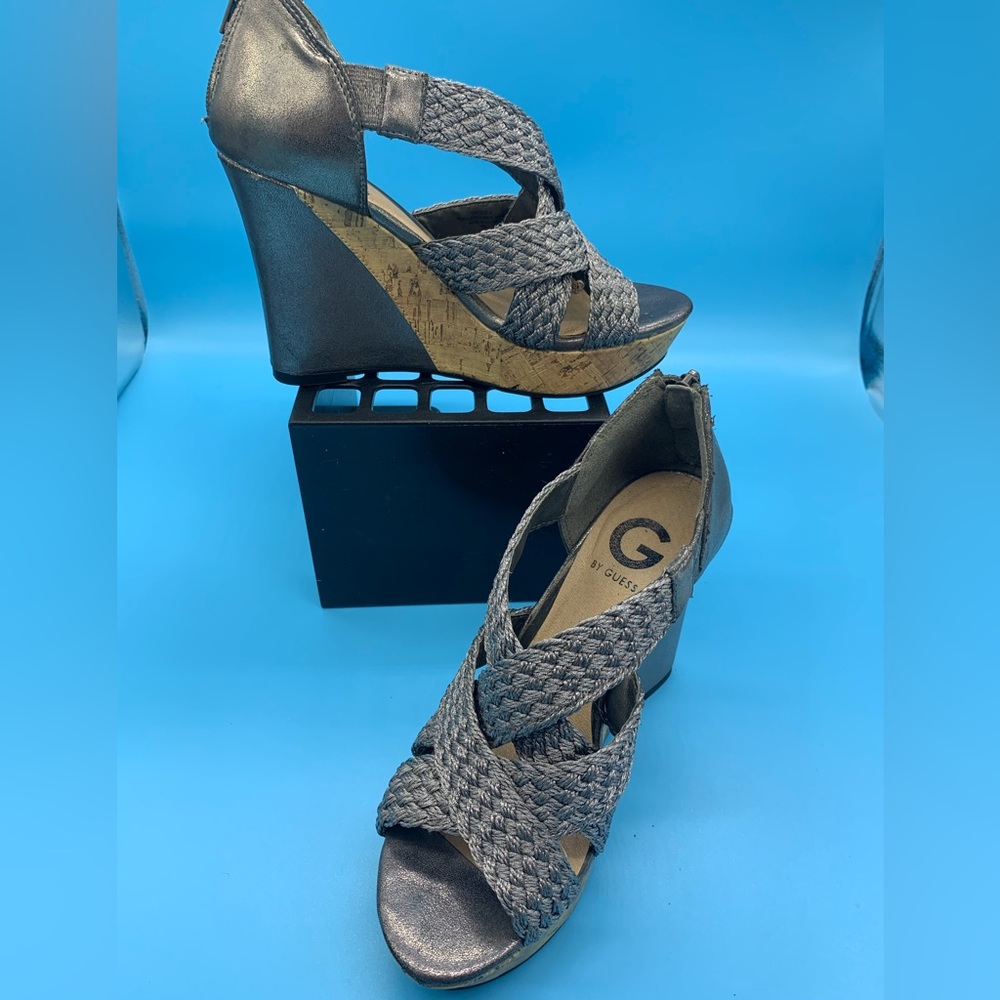 GUESS Silver Platinum woven wedge sandal size 7